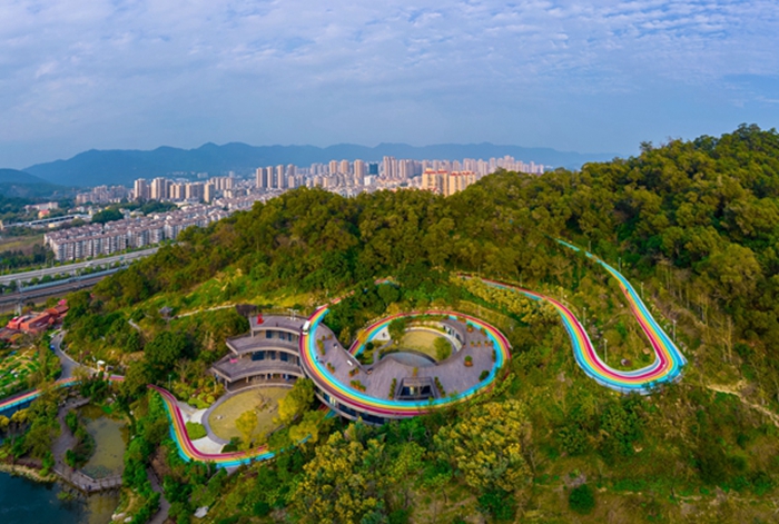 福州:濃墨重彩做好&ldquo;海濱城市、山水城市&rdquo;文章